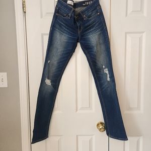 Gap Jean's